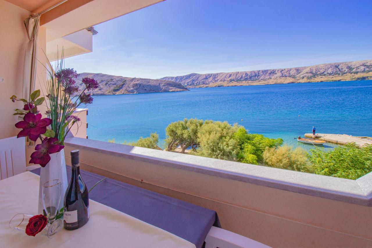 Апартаменты Galapagus Privat Beach & Boat Dock Метайна Экстерьер фото